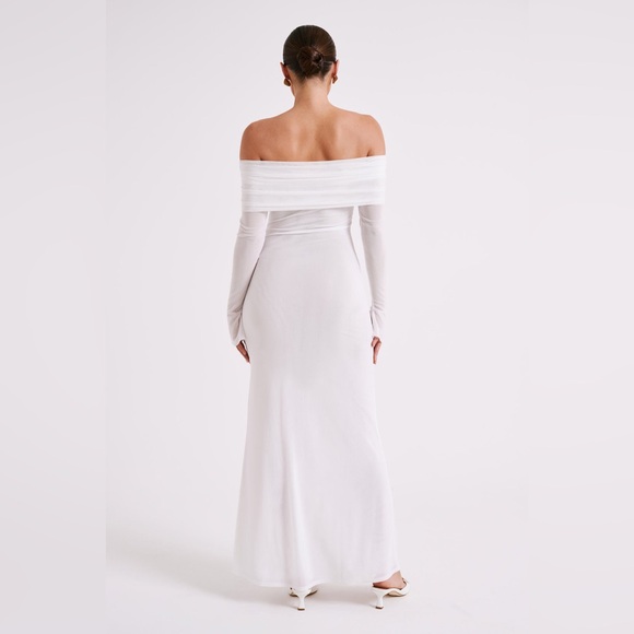 Meshki Josie Off Shoulder Mesh Maxi Dress Small in Ivory Wedding Bridal - Picture 2 of 13